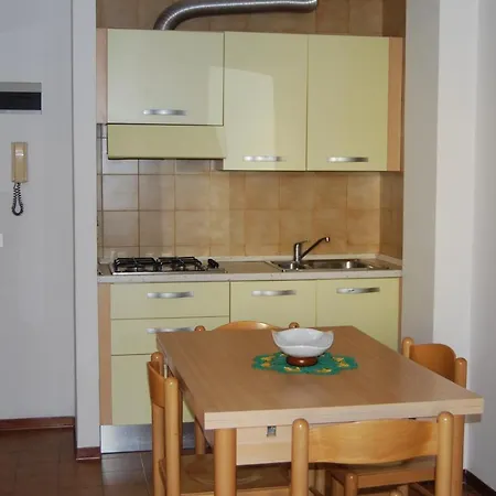 Apartment Welcoming Flat For 6 Guests Next To The Bibione